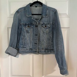 American Eagle Distressed Cropped Denim Jacket y2k